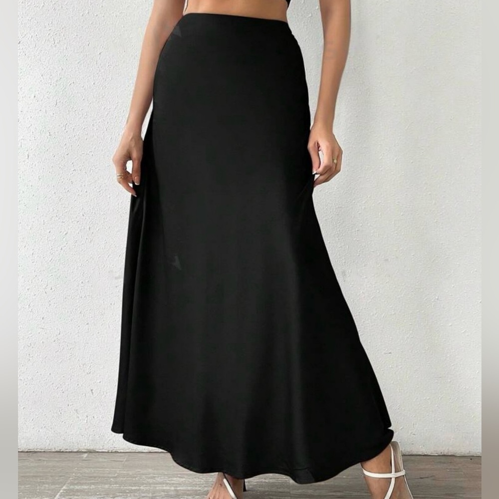 Black maxi skirt